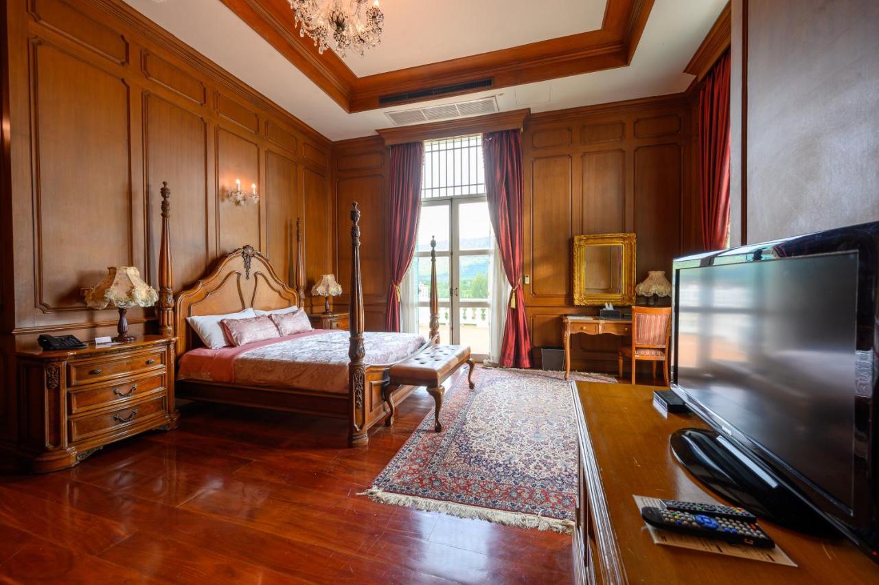 Chateau De Khaoyai Hotel & Resort Khao Yai National Park Exterior photo